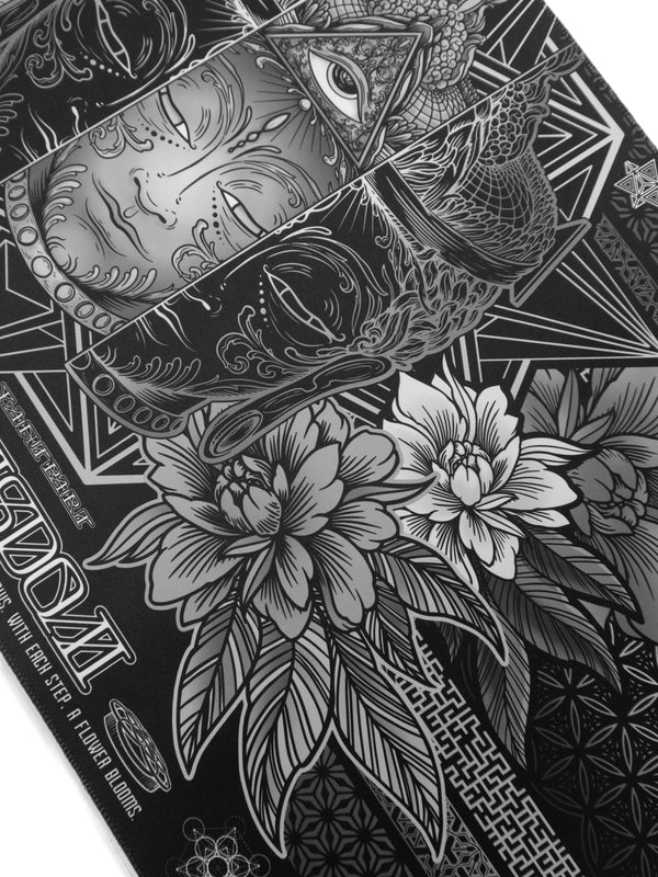 WOUNDS TO WISDOM V1 • MONOCHROME • XXL RGB GAMING MOUSEPAD Mouse Pad 