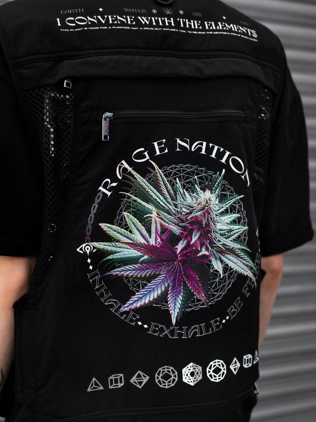 PRE-ORDER ✦ CONVENE WITH THE ELEMENTS ✦ TACTICAL VEST 002 Vest 