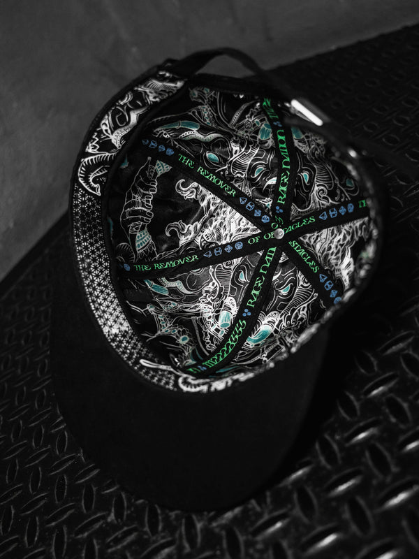 REMOVER OF OBSTACLES ✦ Snapback Hat 