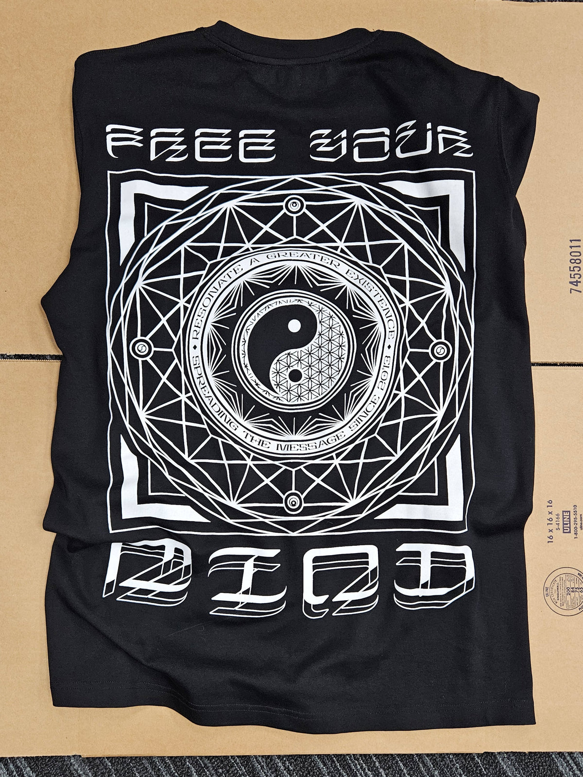 Seek Truth Cut-Off Tank ✦ :: WAREHOUSE LIQUIDATION 