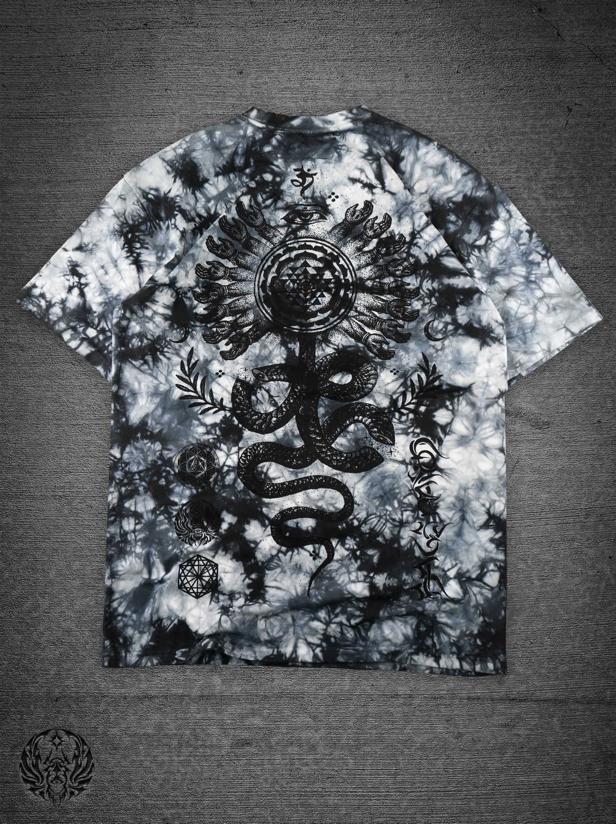 SERPENT INVOCATION ✦ Glenn Thomson ✦ T-shirt T-Shirt 