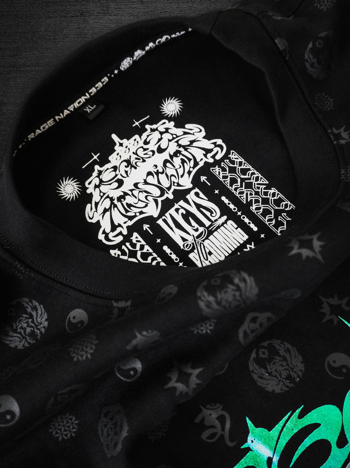 PATTERNS OF BECOMING ✦ 3-TONE IRIDESCENT ✦ Premium T-shirt T-Shirt 