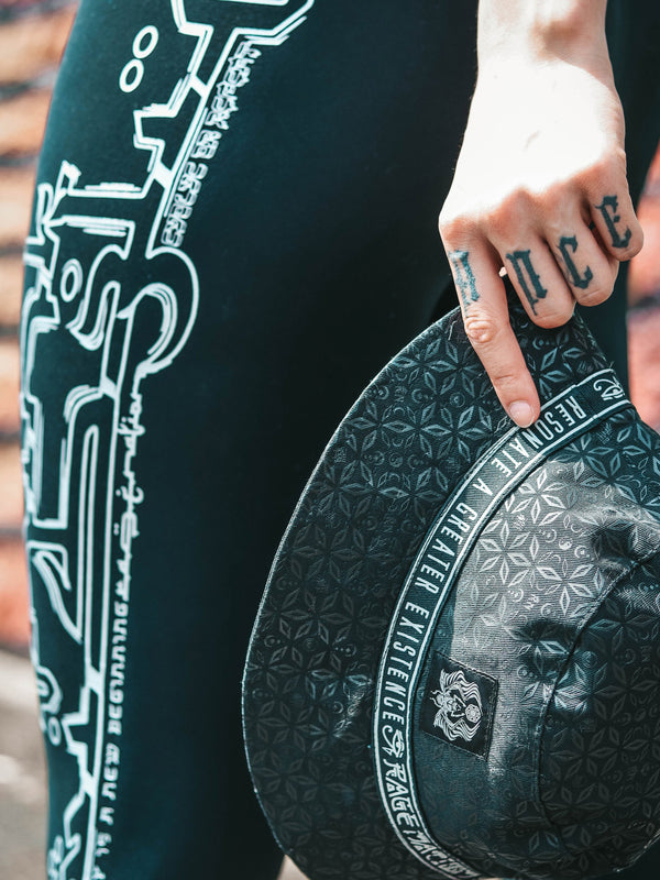 THINK WISELY • LABRADORITE EFFECT • Snakeskin Yoga Pants / Leggings Leggings 