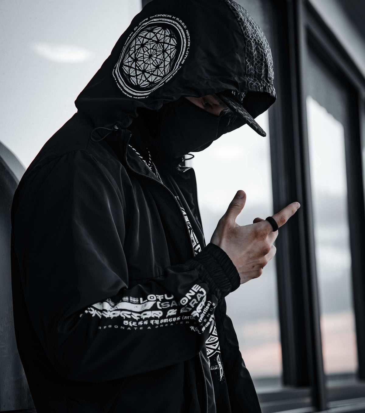 LOTUS THRONE • GLENN THOMSON COLLAB • Waterproof Zip-Up Windbreaker Windbreaker 