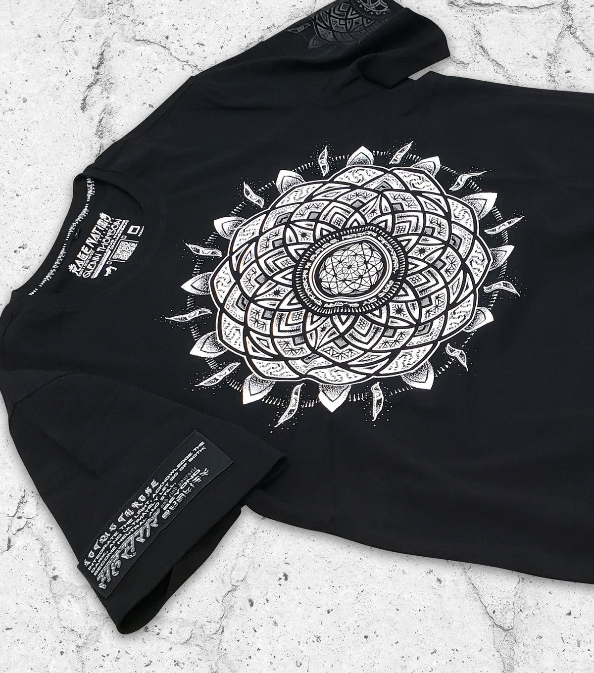 PRE ORDER • LOTUS THRONE (sahasrāra सहस्रार) • GLENN THOMSON x RNA • T-Shirt T-Shirt 