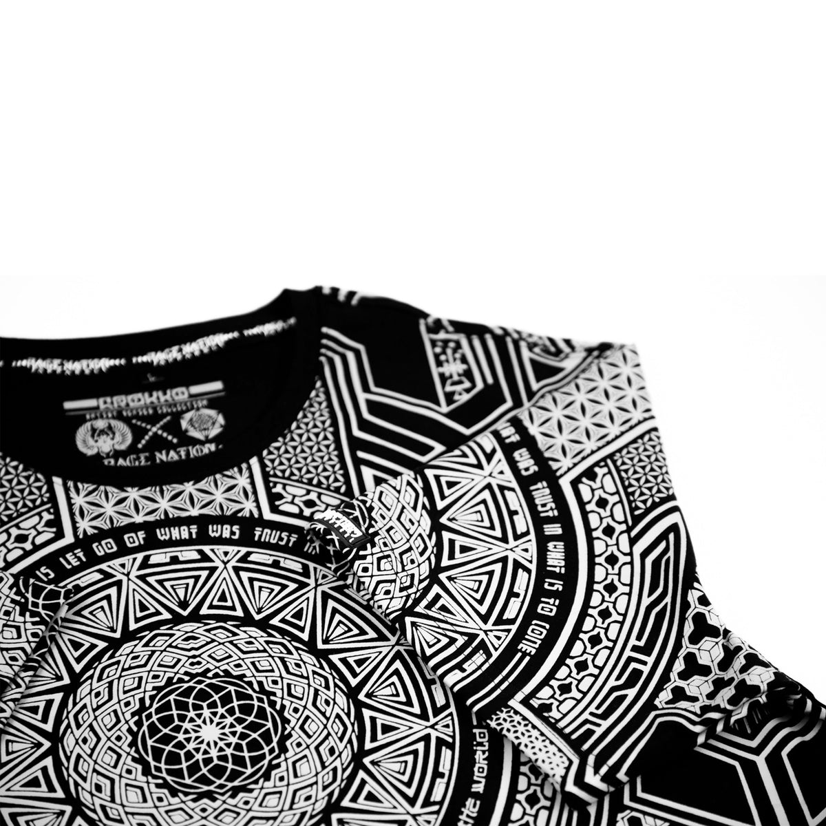 DROPS TODAY AT NOON • TRANSCENDENCE V1 • GROKKO • T-shirt T-Shirt 