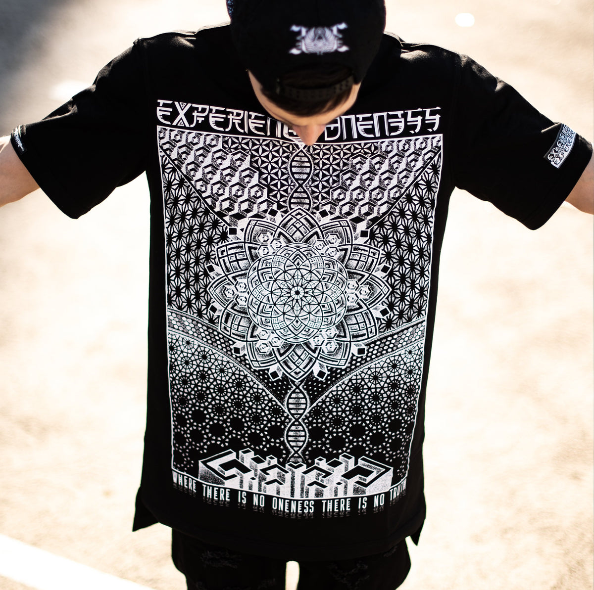 EXPERIENCING ONENESS • Droptail T-Shirt Apparel 
