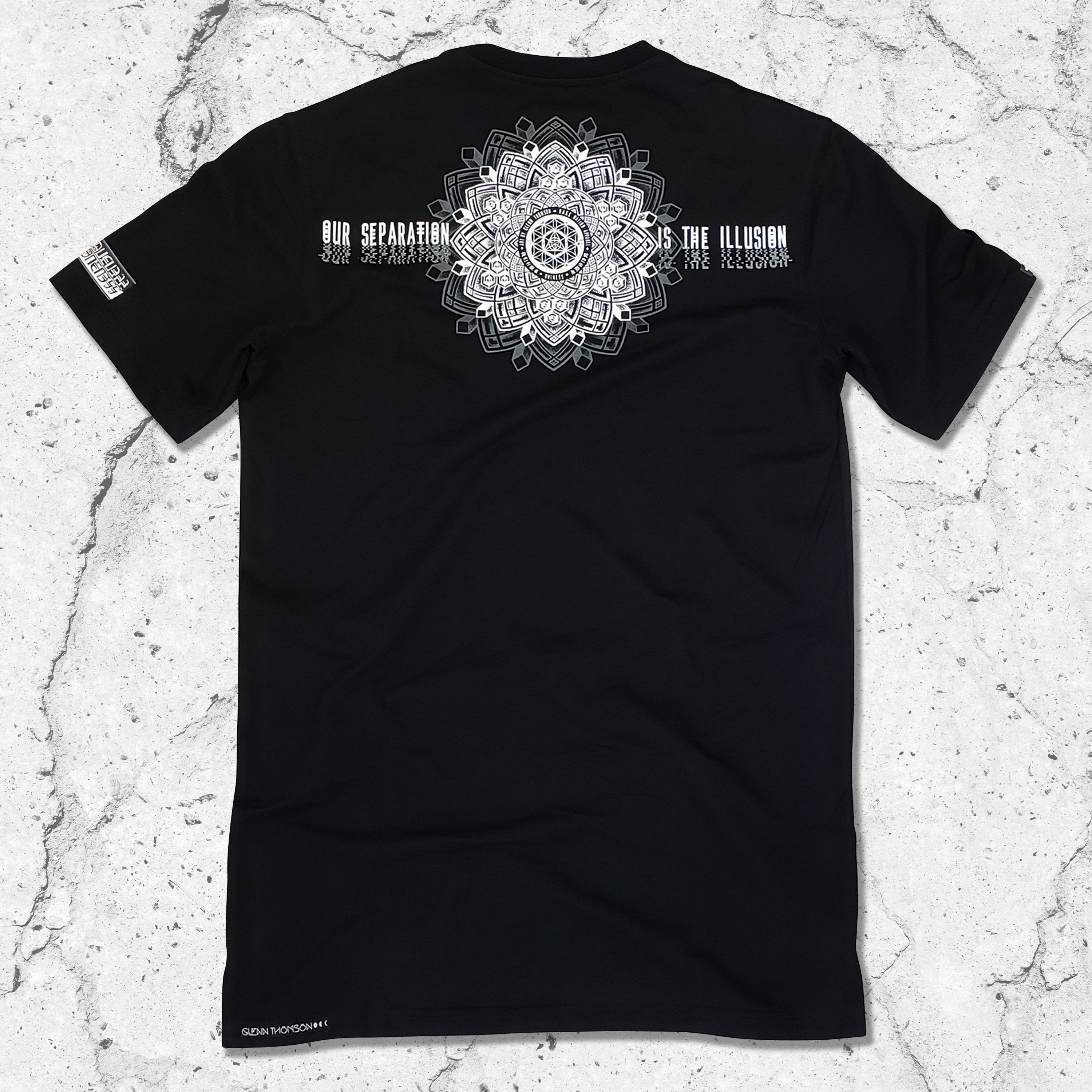 EXPERIENCING ONENESS • Droptail T-Shirt Apparel 