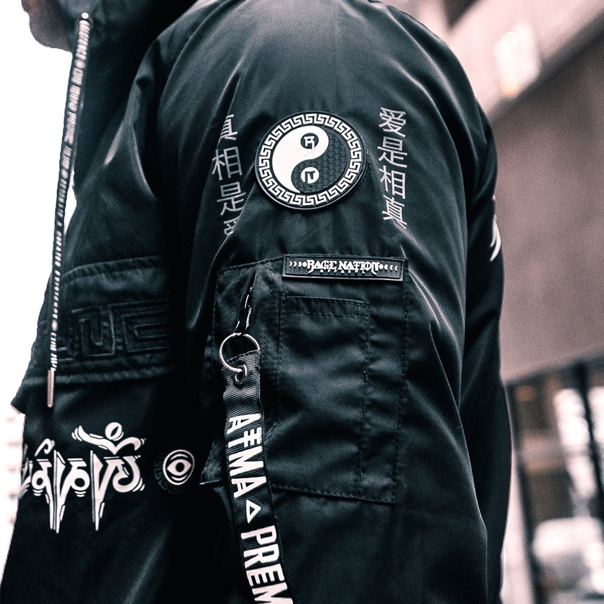 MANTRA V1 • All-Season Hooded Pullover Windbreaker Apparel 