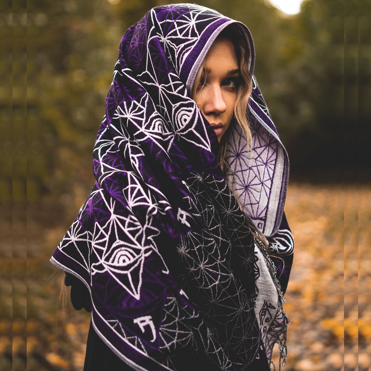 DIVINITY • Violet • Geometric Festival Shawl Shawls 