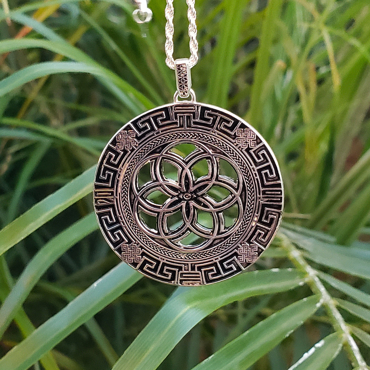 ANTIQUE SILVER • 925 Sterling Silver Geometric Amulet Jewelry 